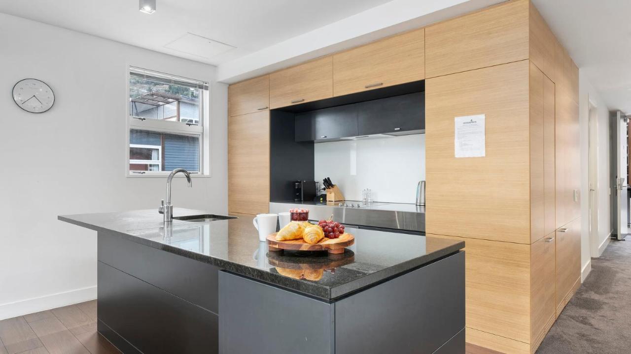 Marina Views - Apt 207 Квинстаун Экстерьер фото