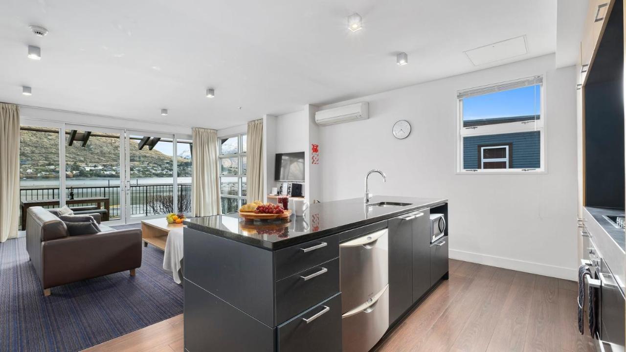 Marina Views - Apt 207 Квинстаун Экстерьер фото